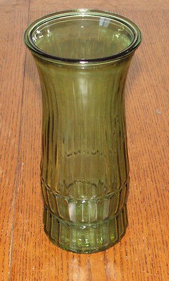 COLLECTIBLE E.O. BRODY CO. GREEN GLASS VASE CLEVELAND OHIO USA