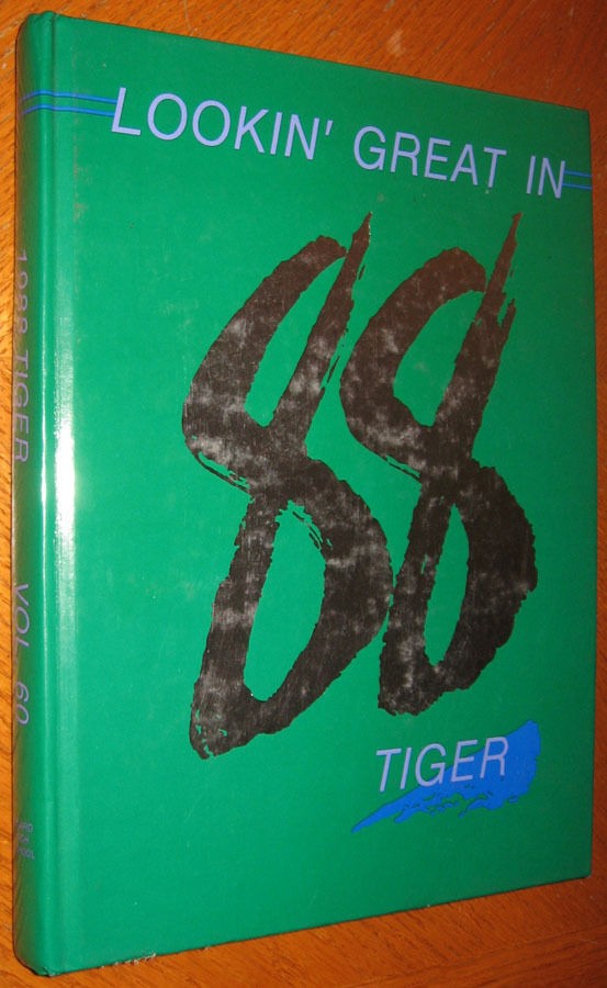 Old vintage 1988 TIGARD HIGH SCHOOL yearbook TIGARD OREGON 1980s OR B