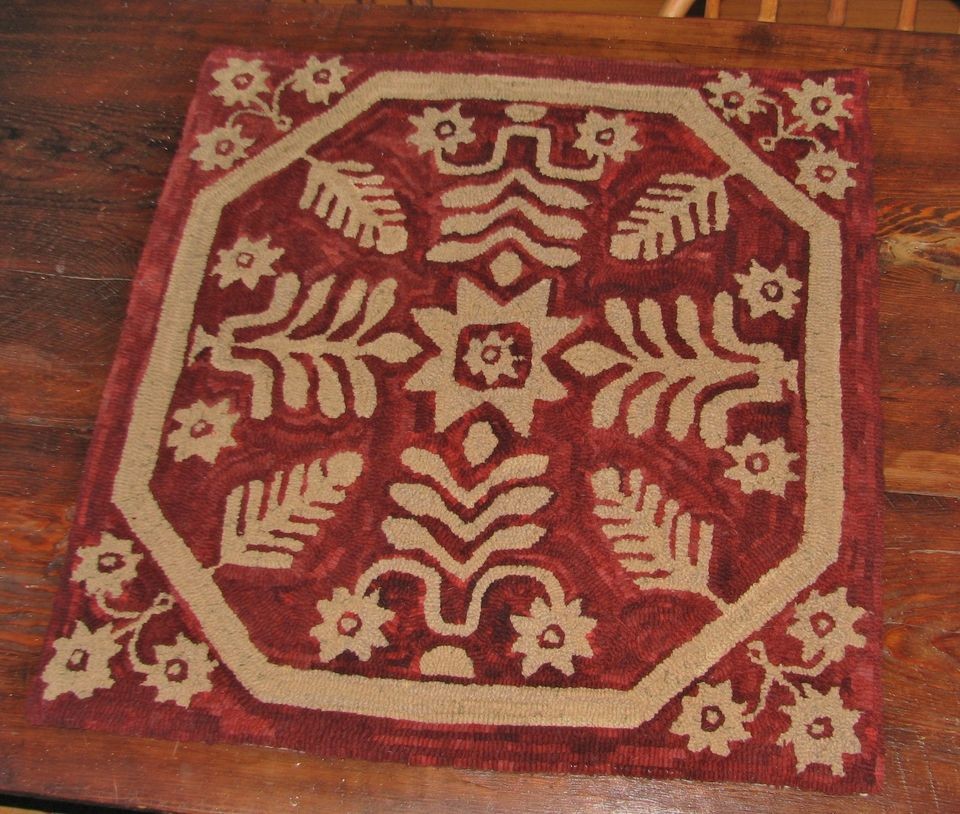 PRIMITIVE HOOKED RUG PATTERN ~ ANTIQUE COVERLET