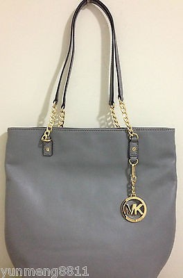 NWT Michael Kors Jet Set Pearl Grey Leather Item Grab Chain Tote Purse 