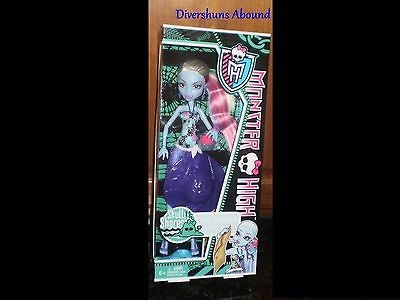 Newly listed Monster High Skull Shores ABBEY Bominable Doll Daughter 