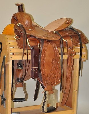 Western Natural Roper Wade Hand Carved Rawhide Laced Horn 16 Saddle