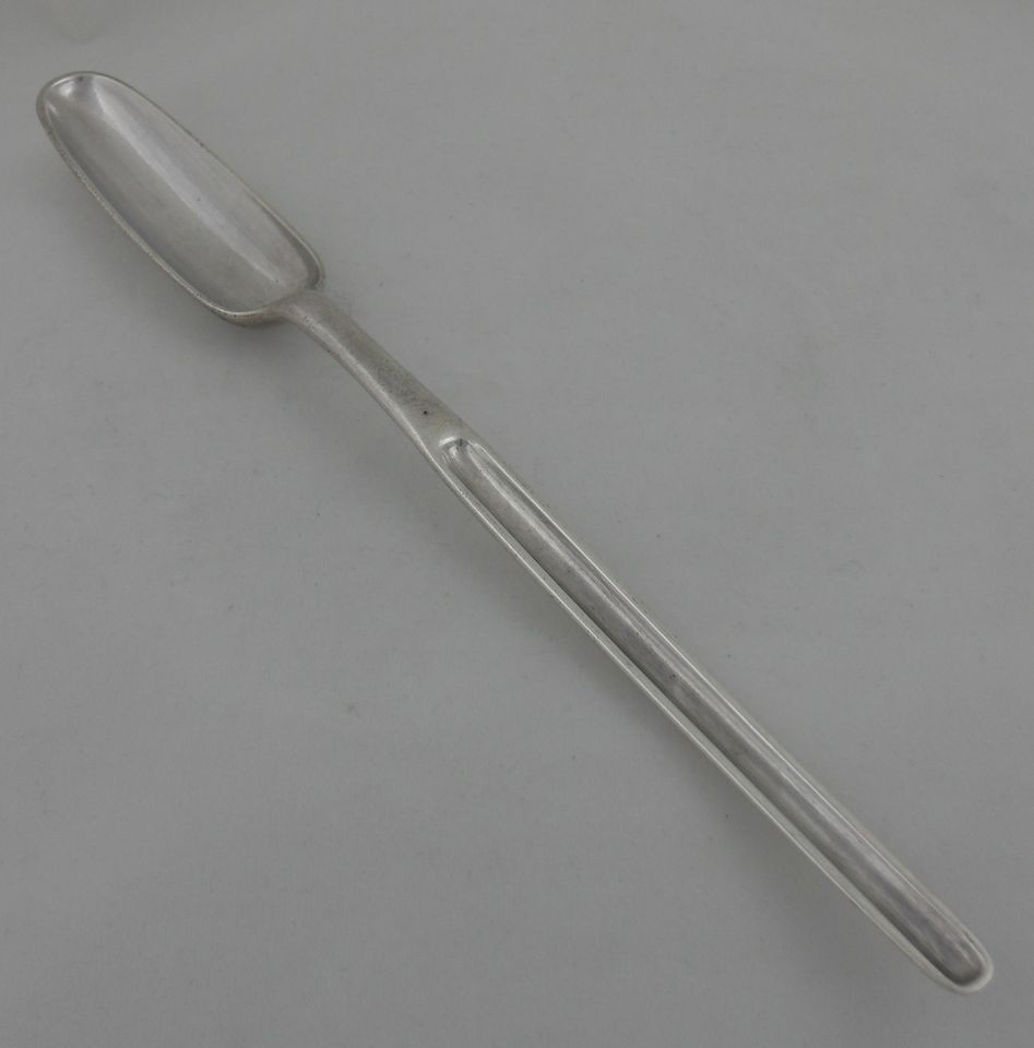 ANTIQUE STERLING SILVER MARROW SCOOP   LONDON 1767