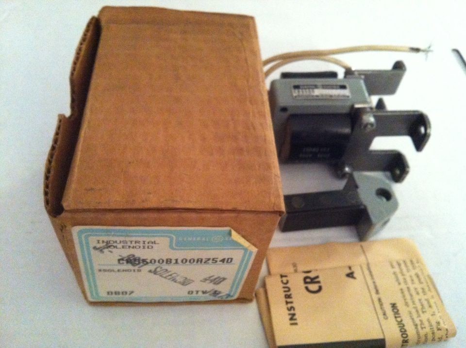 NOS GENERAL ELECTRIC / GE INDUSTRIAL SOLENOID CR9500B100AZ54​D