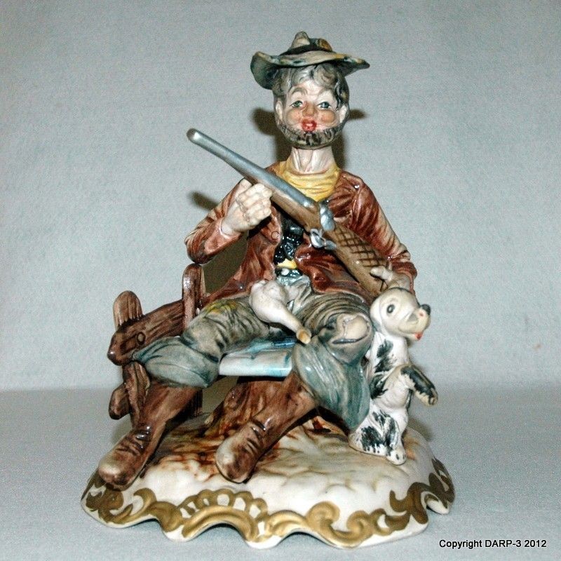 VINTAGE CAPODIMONTE ITALY EX LARGE CERAMIC FIGURINE ~ POACHER ON BENCH 