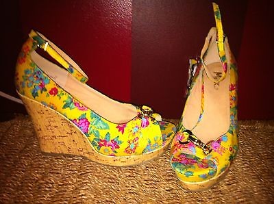 NWOB MIXX YELLOW FLORAL ANKLE STRAP CORK WEDGES SZ 10 GORGEOUS