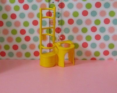 fisher price 1988 play family school house gym barl 3sf