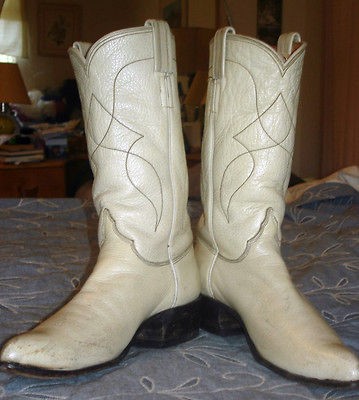 Vintage Ladies Tony Lama Water Buffalo Off White Cowboy Western Boot 6 