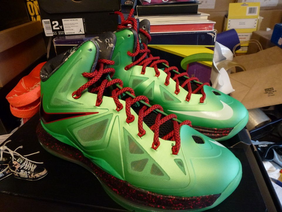 BRAND NEW NIKE LEBRON JAMES X CUTTING JADE EDITION 10 ELITE CANNON