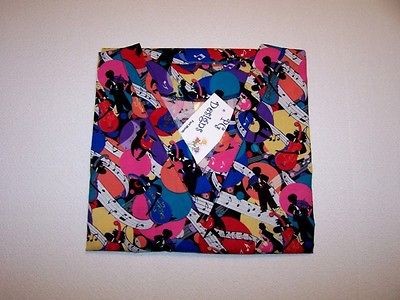 music man maternity v neck scrub top l time left