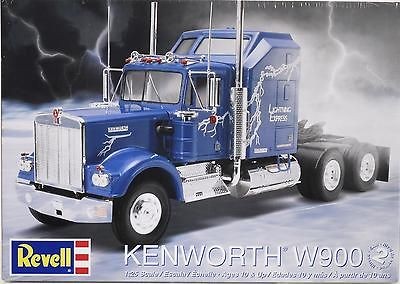 Revell X Monogram Kenworth W900 cab & Chassis model kit 1/25