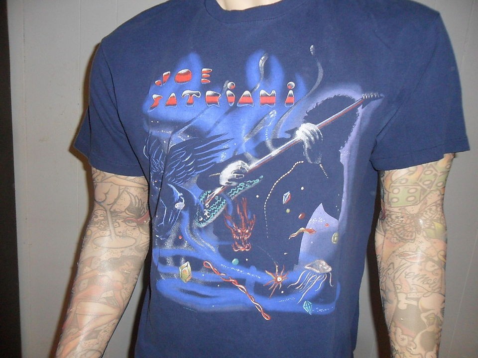 vtg 90s JOE SATRIANI CONCERT TSHIRT Flying In A Blue Dream Tour 1990 