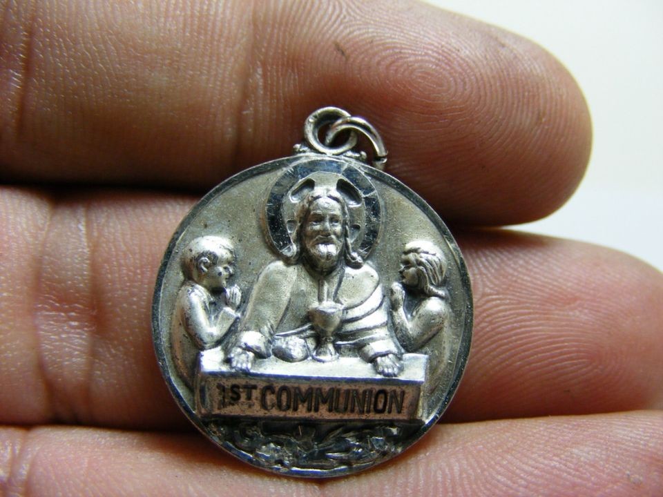 Estate Catholic Vintage Sterling Silver First Communion Charm 