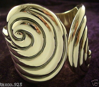 VINTAGE TAXCO MEXICAN STERLING SILVER CLAMPER BRACELET