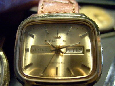 collectible fortis tuxedo 3 automatic swiss watch vgc