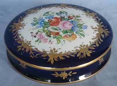 Boîte avec couvercle en porcelaine de Limoges bleu cobalt