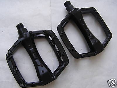 GT PEDALS BLACK 916 BMX FREESTYLE CRUISER BICYCLE NOS RACING PRO 