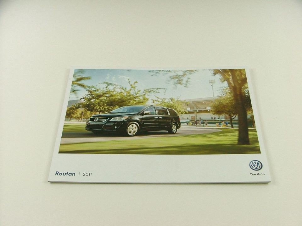 2011 volkswagen routan minivan mini van vw brochure time left