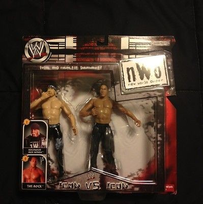 NWO WWE WWF WCW TNA ECW Wrestlemania 18 Hulk Hogan vs The Rock Figures