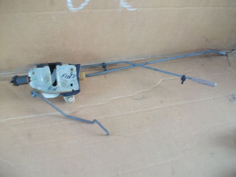 1997 Ford F150 Regular Cab RH Door Latch