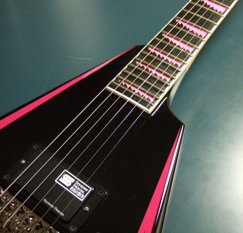 ESP Edwards E Al 166 Pink Sawtooth Alexi Laiho Brand New