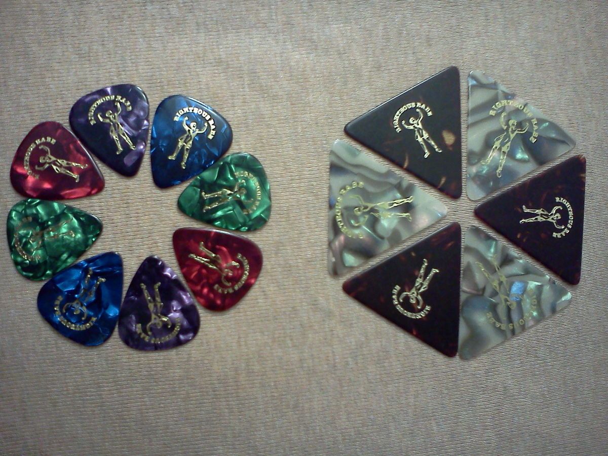 Set of 14 Brand New Ani DiFranco Guitar Picks Righteous Babe Records 