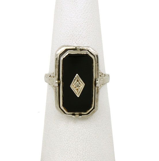 this is an antique 14k gold onyx and cameo ladies flip top