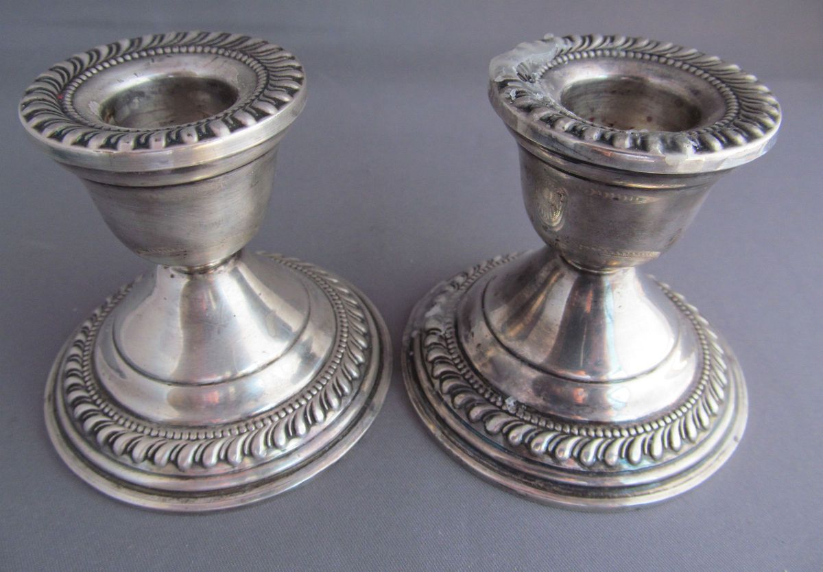 PAIR ANTIQUE VINTAGE ARROWSMITH STERLING SILVER CANDLE HOLDERS 293g 