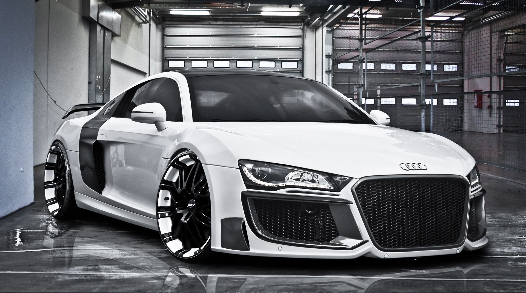 Audi R8 Body Kit Frontbumper Rearbumper Sideskirts