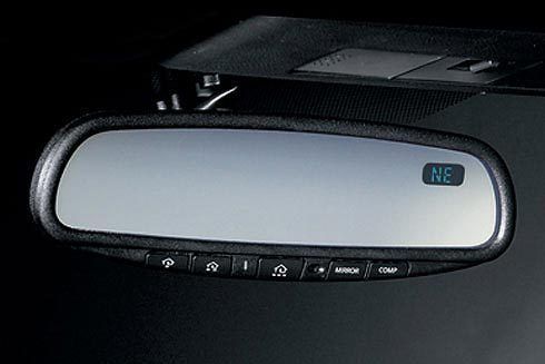 Nissan Juke Auto Dimming Rearview Mirror