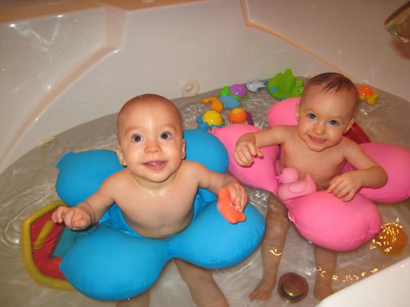   Papillon a great alternative to cold, hard plastic baby bath seats