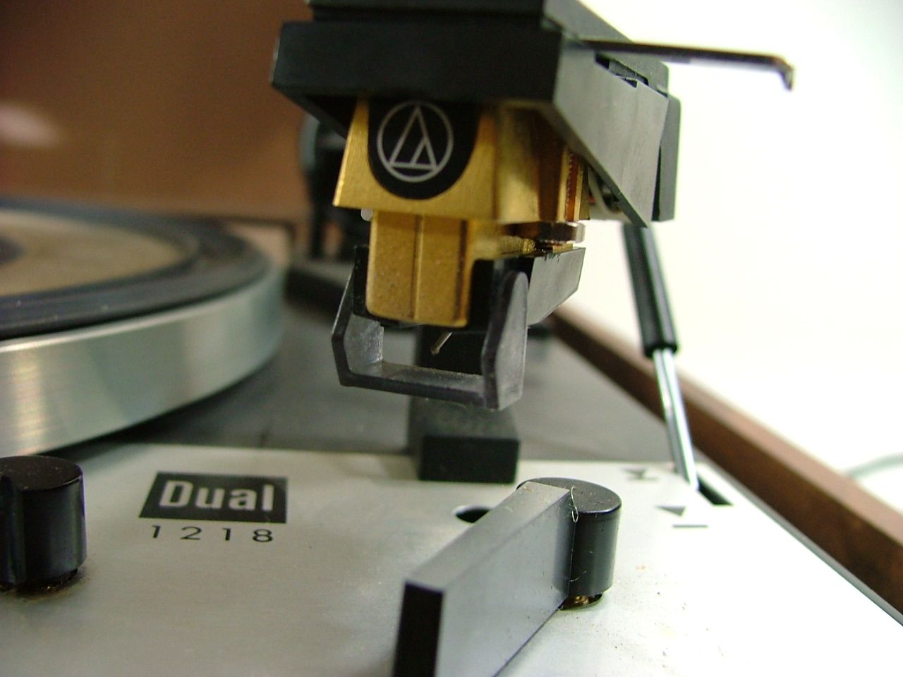 United Audio Dual 1218 Turntable Audio Technica Stylus