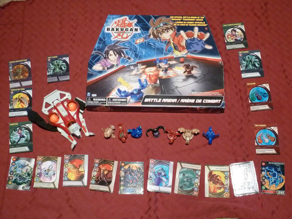   Bakugan Items Arena Wrist Launcher 7 Bakugans 17 Assorted Cards