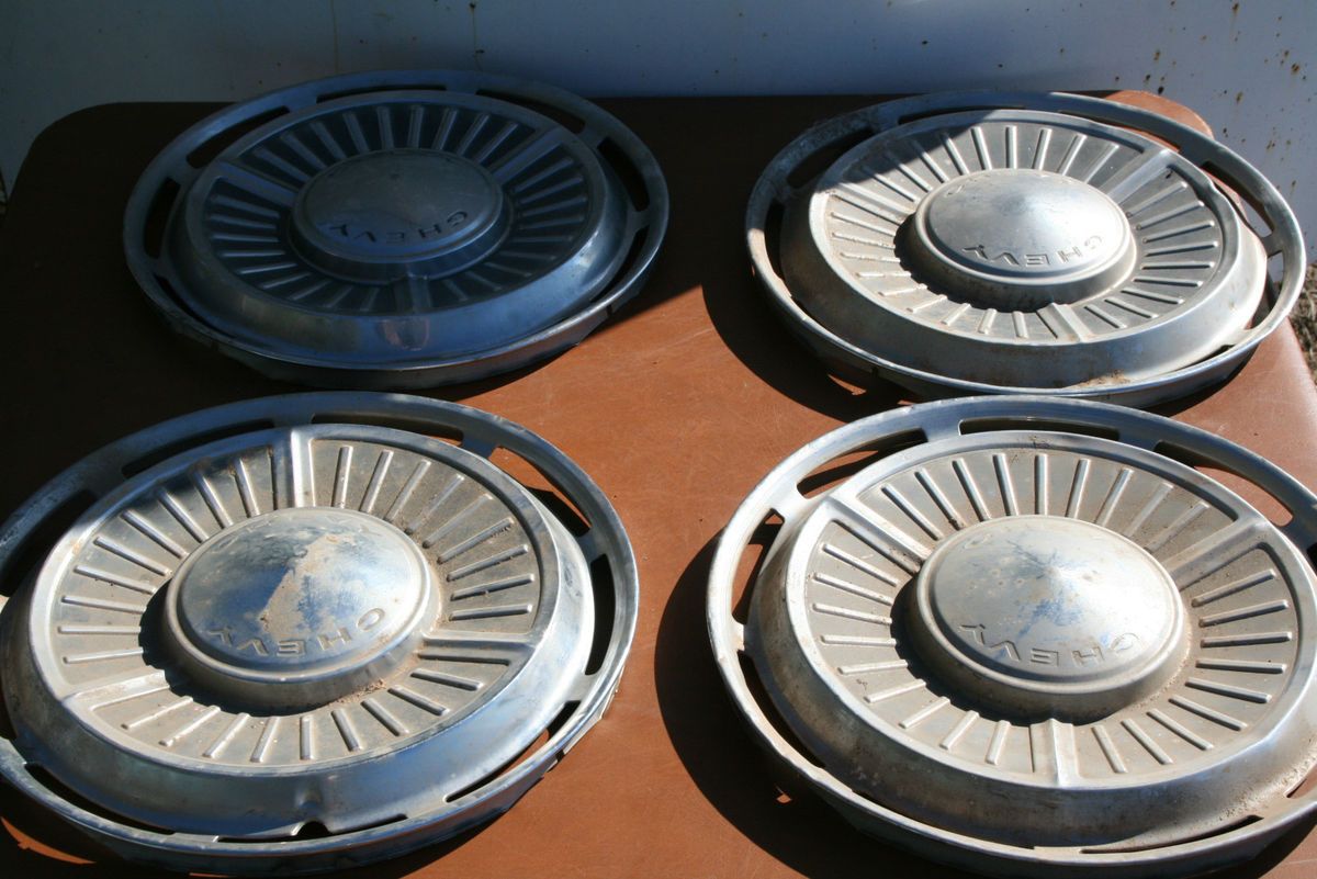 Vintage Set of 4 1963 Chevrolet Chevy II 13 HUBCAP wheel cover Chrome 