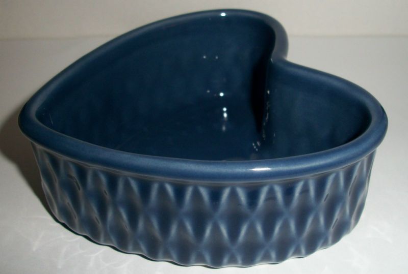 Tender Heart Treasures 1 Cup Heart Shape Baking Dish