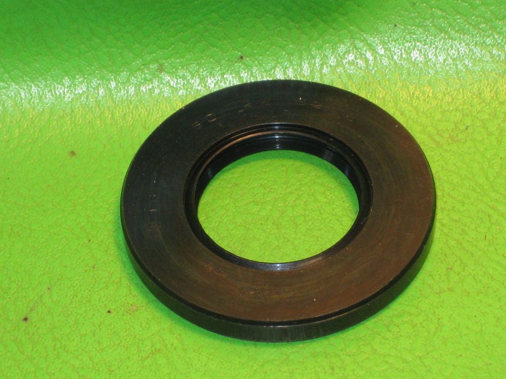 YAMAHA RD400 YA6 RT180 XS500 TY250 TRIALS OIL SEAL SD 28 52 6 OEM 