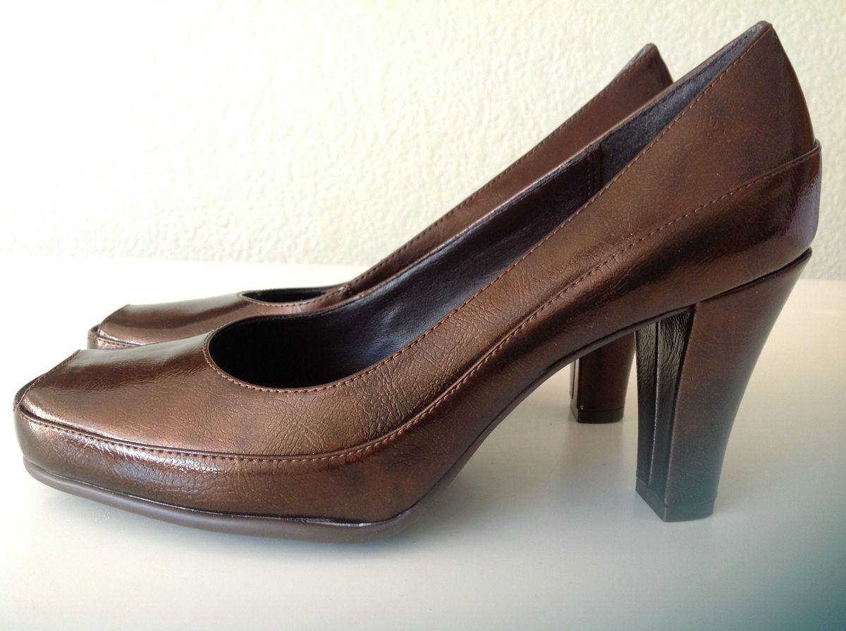 Aerosoles A2 New Big Ben Copper Colored Pumps Sz 9 Shoes