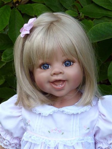 MASTER PIECE DOLL*ALEXA* 26.5 TALL VINYL*NEW 2012*SPECIAL PRICE