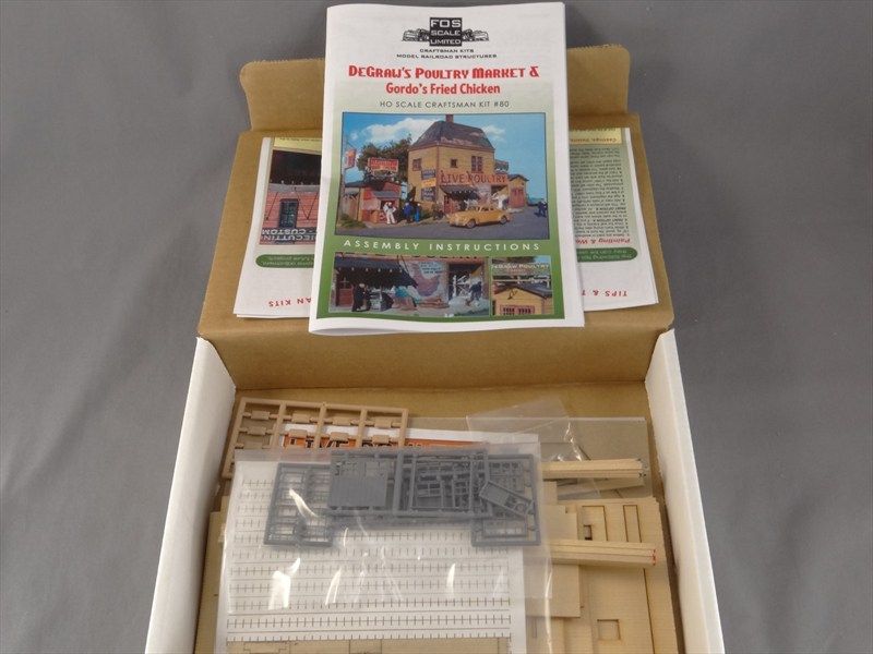   80 DeGraws Poultry Market Gordos Fried Chicken Craftsman Kit