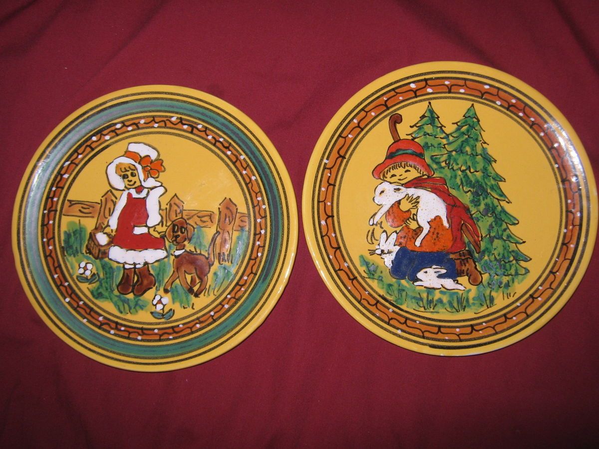 COLORFUL BELEN BARILOCHE HAND MADE PAINTED WALL HANGING PLATES BOY 