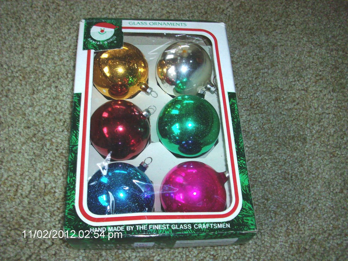 VTG SANTAS WORLD COLORED GLASS CHRISTMAS TREE ORNAMENTS 