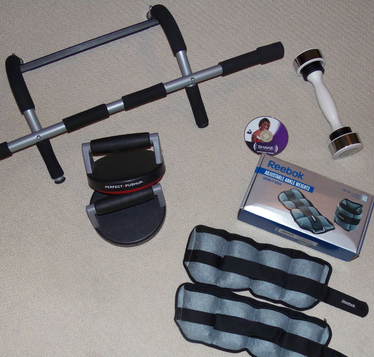 Big Lot EXERCISE EQUIPMENT Shake Weight 5 lb. REEBOK Perfect Pull 