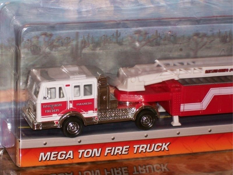 Matchbox Big Rig Semi Mega Ton Fire Truck White Red