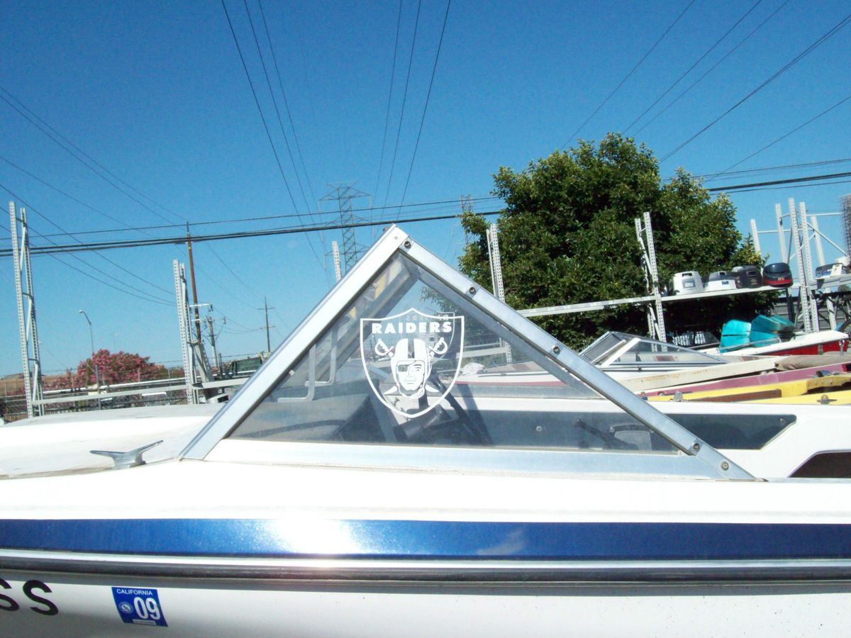  Boat Windshield Used