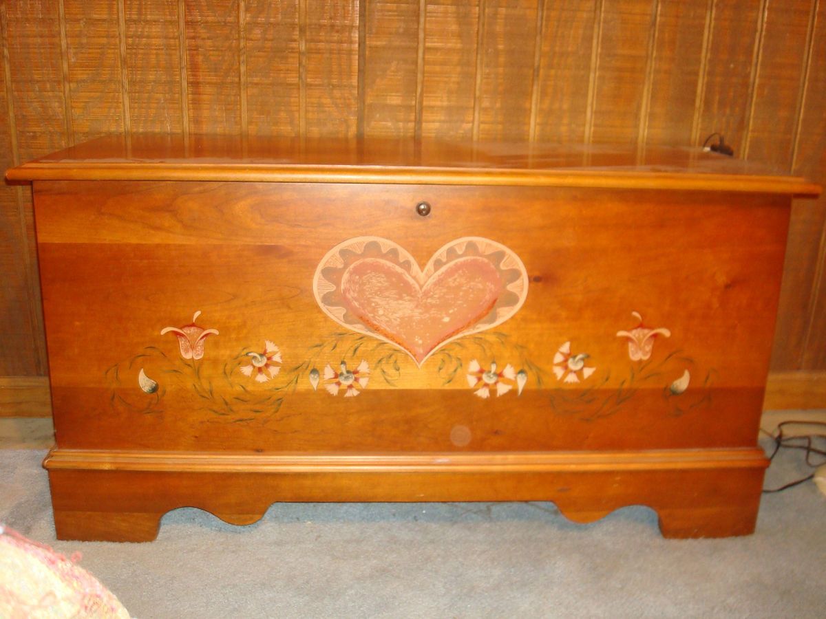 Lane Bountiful III Cedar Chest on PopScreen