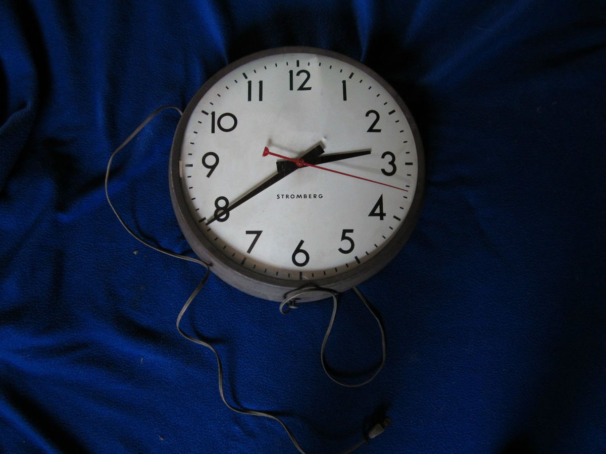  Vintage Stromberg School Industrial Wall Clock