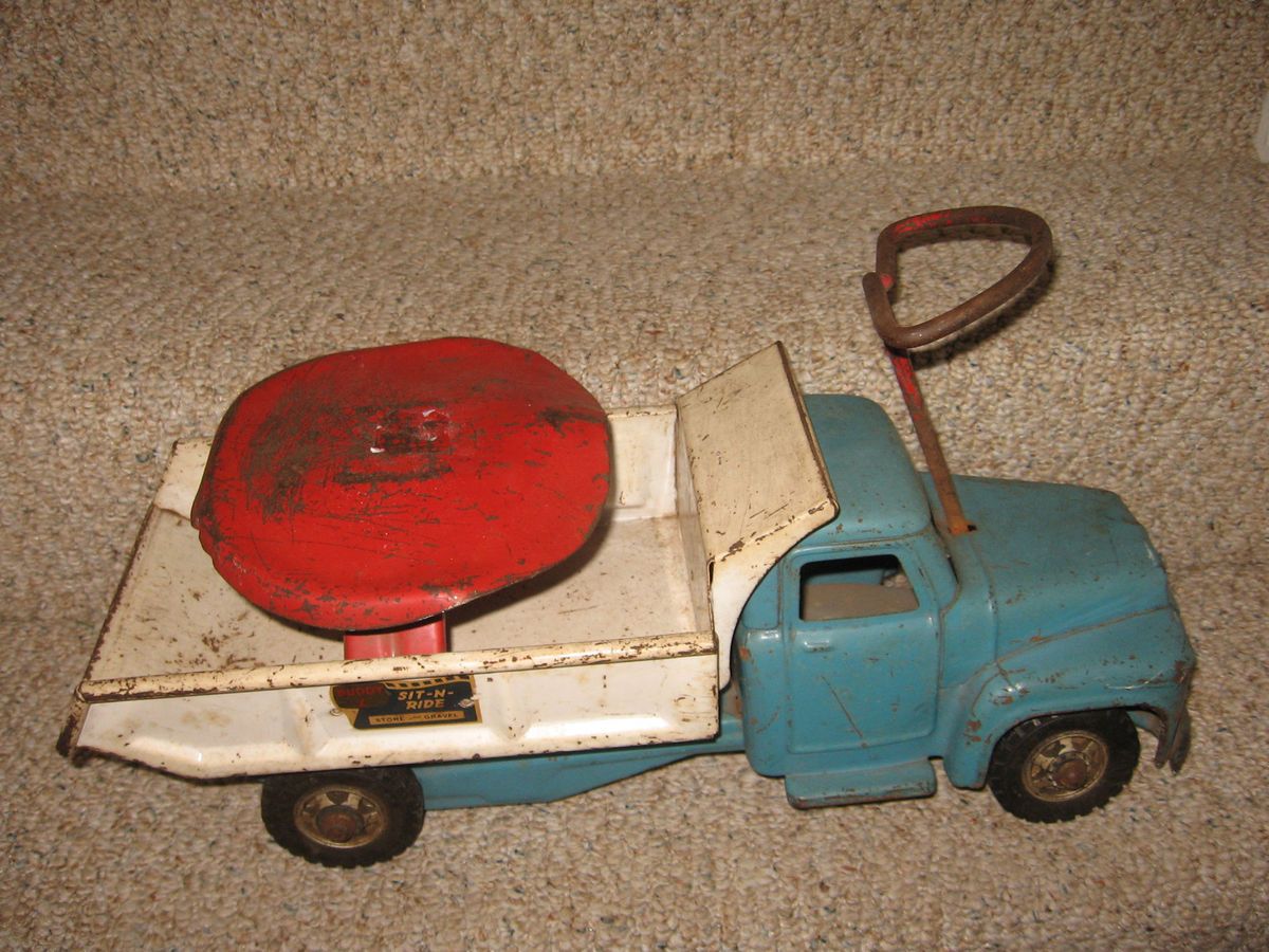  Vintage Buddy L Sit N Ride Truck