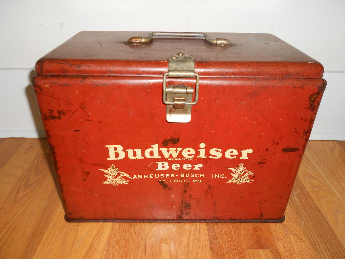    Vintage Anheuser Busch Budweiser Beer Metal Cooler Great Condition