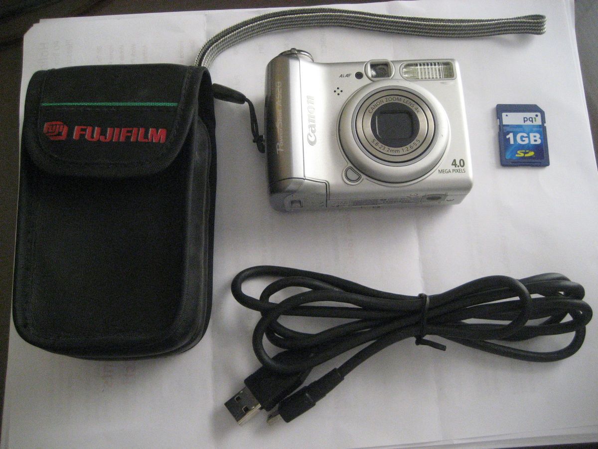 Canon Sureshot A 520 4MP Silver Digital Camera Accessories