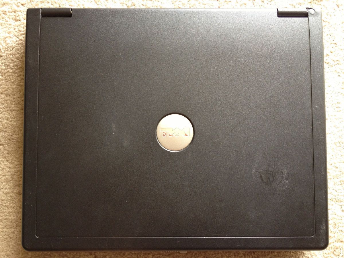 15 Dell Inspiron 1000 Laptop Computer